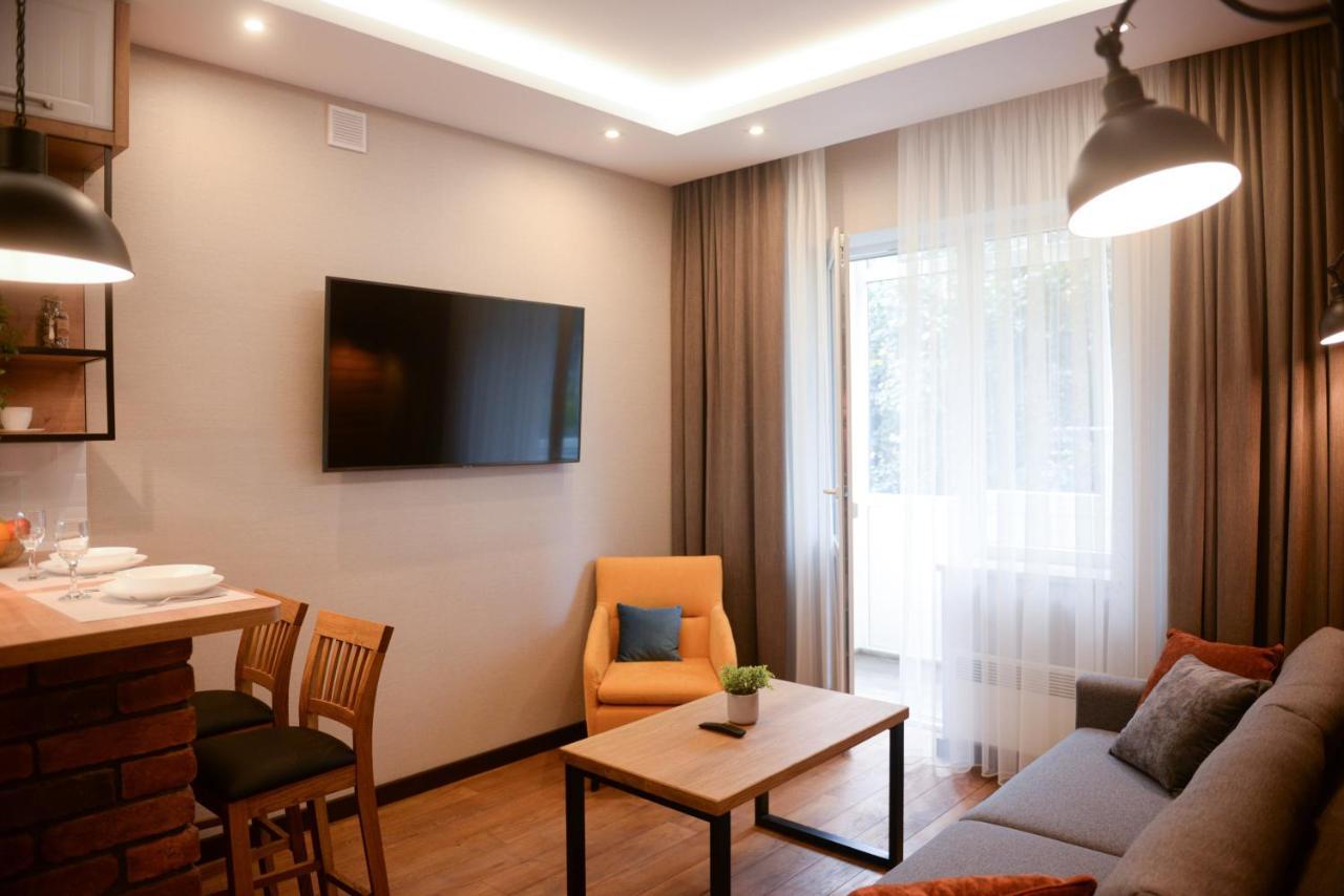 Apartment-lviv דירה לבוב
